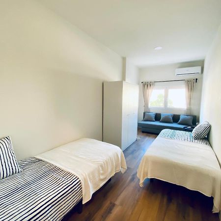 Gmc Turistics - La Casa De Los Alamos มาลากา ภายนอก รูปภาพ